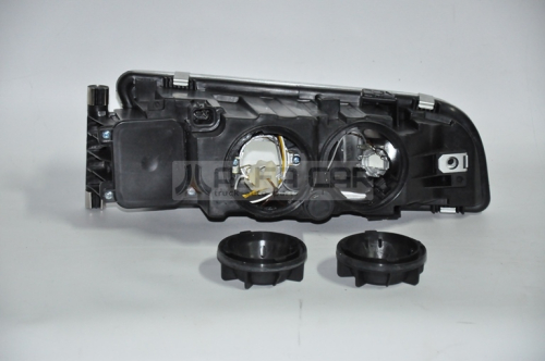 AC81251016521 Фара противотуманная левая; MAN TGS/TGX 2008 => MAN TGS (2006-2020) Alfa Car1